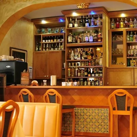 Otel Lorenzo 3*