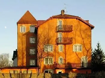 Lorenzo Otel