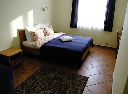 Lorenzo Hotel