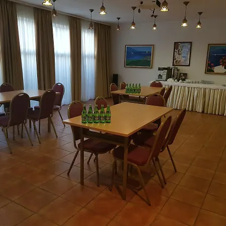 Szálloda Lorenzo